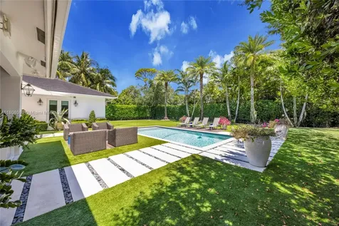 7495 SW 105th Terrace Pinecrest FL 33156