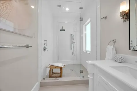 7495 SW 105th Terrace Pinecrest FL 33156