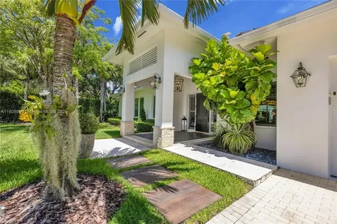7495 SW 105th Terrace Pinecrest FL 33156