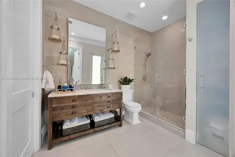 7495 SW 105th Terrace Pinecrest FL 33156