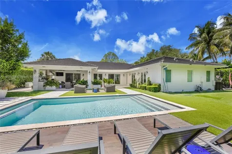 7495 SW 105th Terrace Pinecrest FL 33156