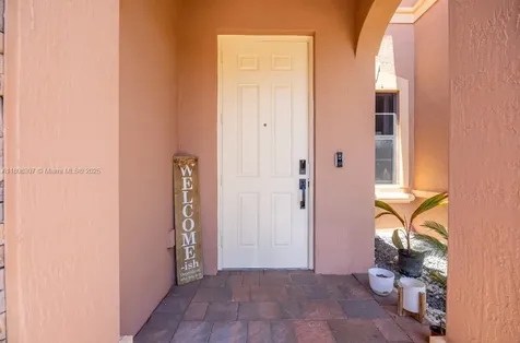 3427 W 89th Terrace Hialeah FL 33018