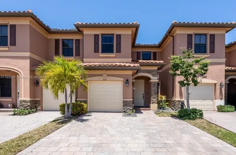 3427 W 89th Terrace Hialeah FL 33018