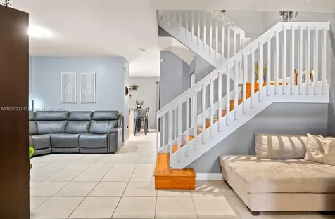 3427 W 89th Terrace Hialeah FL 33018