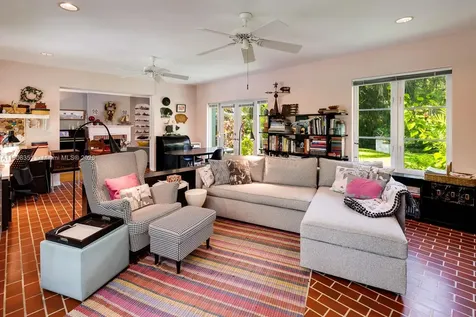 3245 Riviera Drive Coral Gables FL 33134