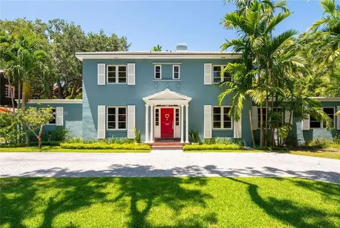 3245 Riviera Drive Coral Gables FL 33134