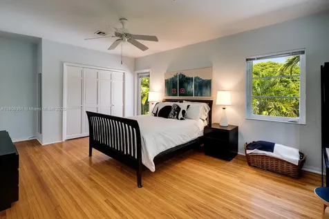 3245 Riviera Drive Coral Gables FL 33134