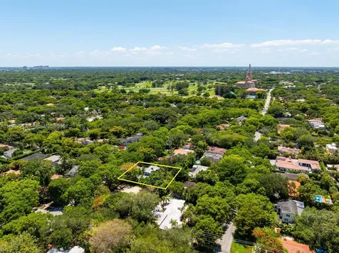 3245 Riviera Drive Coral Gables FL 33134