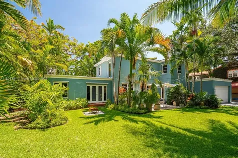 3245 Riviera Drive Coral Gables FL 33134
