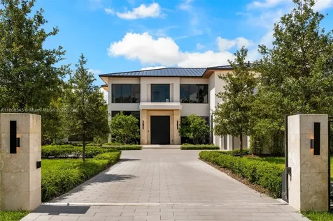 11001 SW 65 Avenue Pinecrest FL 33156