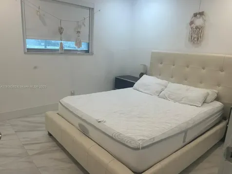 2145 Pierce Street Hollywood FL 33020