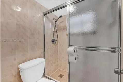 4270 NW 40th Street Lauderdale Lakes FL 33319