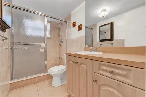 4270 NW 40th Street Lauderdale Lakes FL 33319