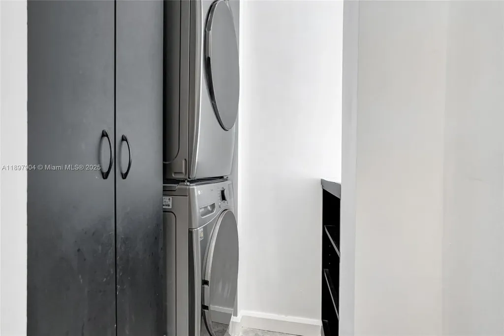 716 SE 12th Street Fort Lauderdale FL 33316