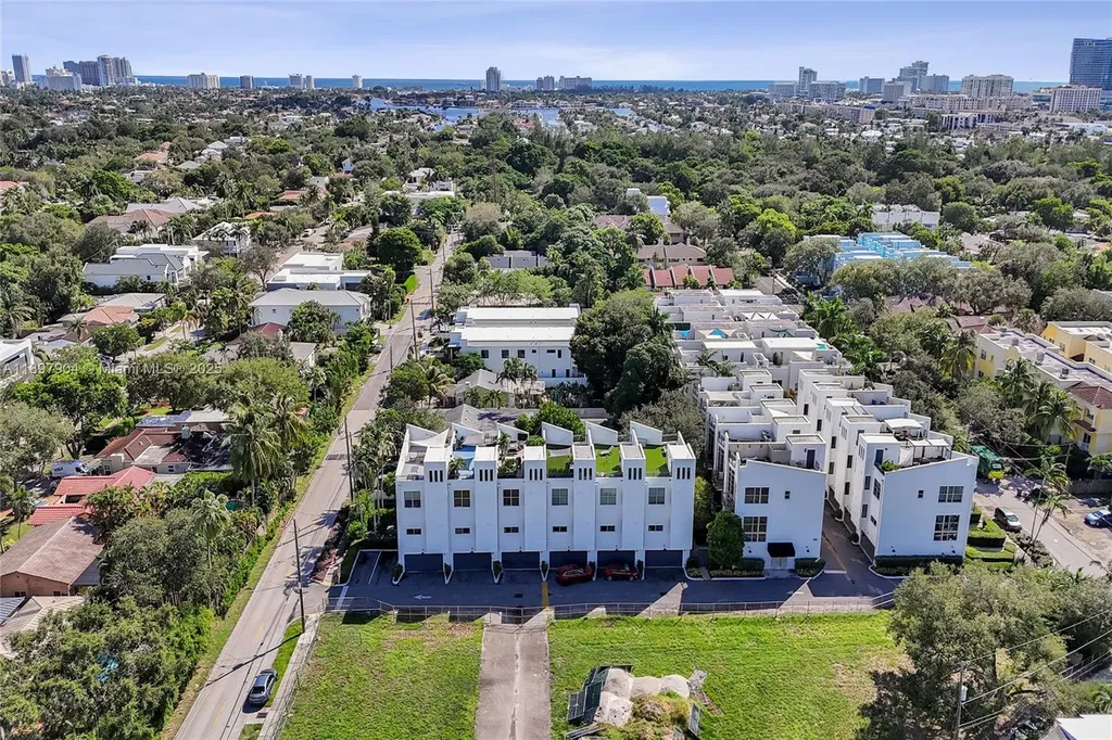 716 SE 12th Street Fort Lauderdale FL 33316