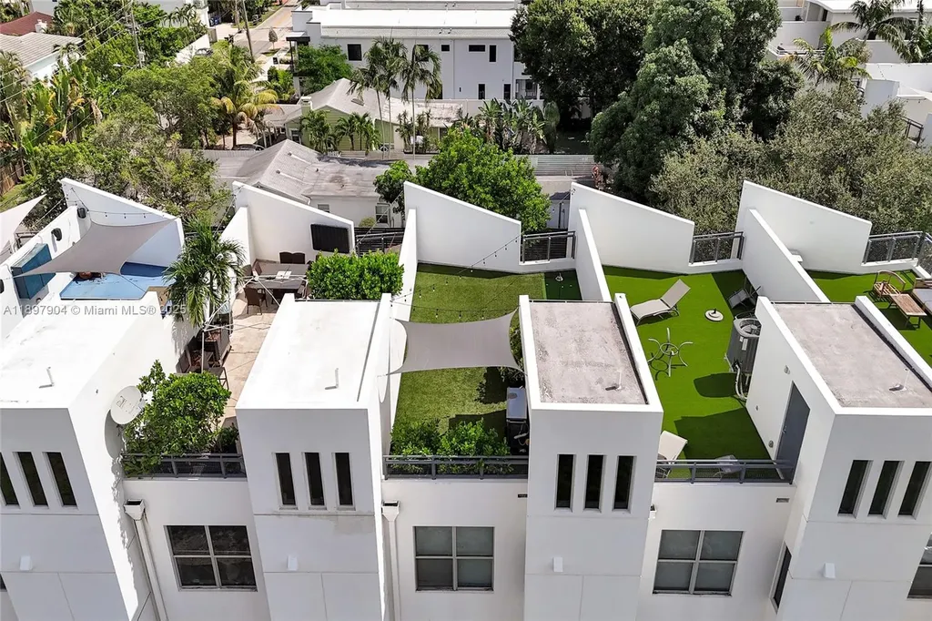 716 SE 12th Street Fort Lauderdale FL 33316