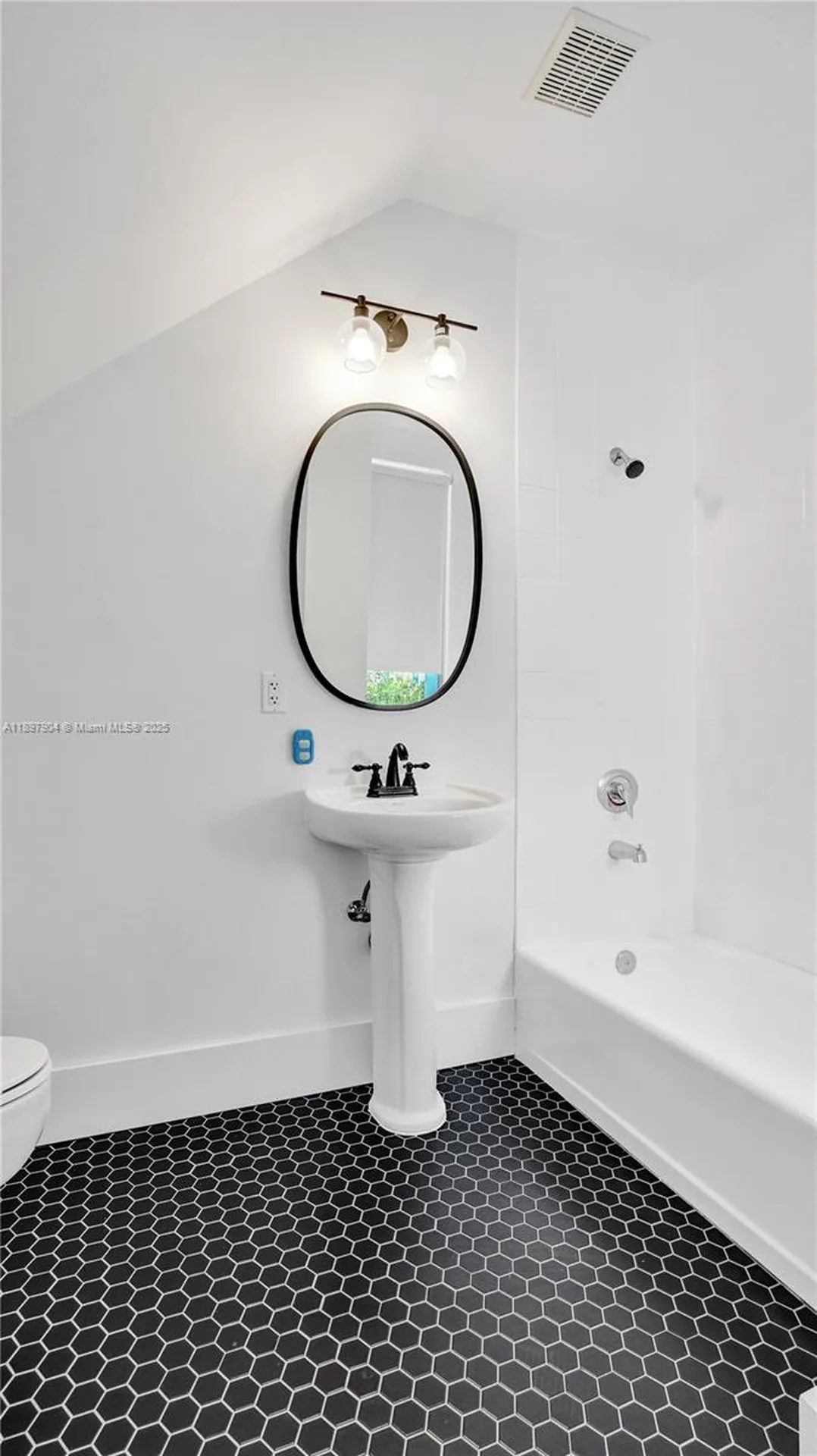 716 SE 12th Street Fort Lauderdale FL 33316