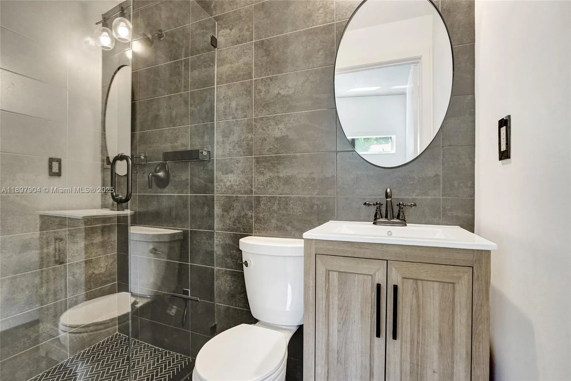 716 SE 12th Street Fort Lauderdale FL 33316