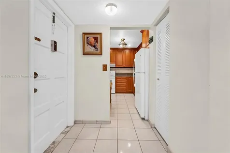 4270 NW 40th Street Lauderdale Lakes FL 33319