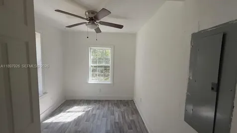 2748 Broadway Jacksonville FL 32254