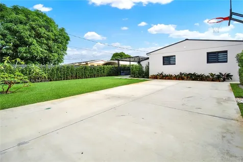 3361 NW 210th Terrace Miami Gardens FL 33056
