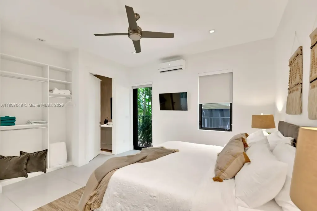 1516 SE 1st Street Fort Lauderdale FL 33301