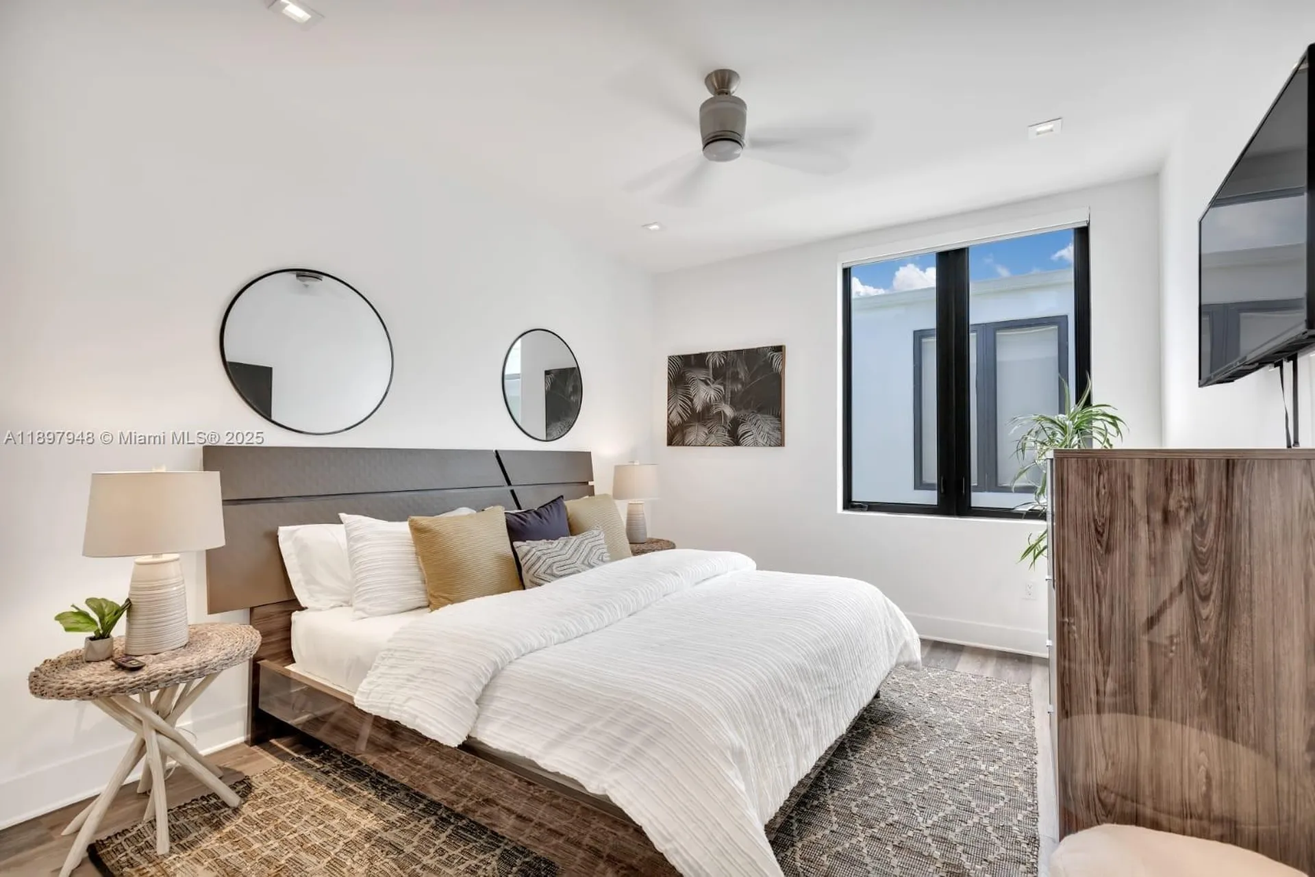 1516 SE 1st Street Fort Lauderdale FL 33301