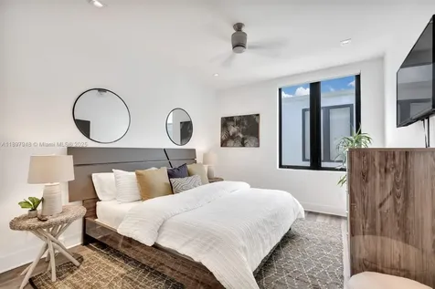 1516 SE 1st Street Fort Lauderdale FL 33301