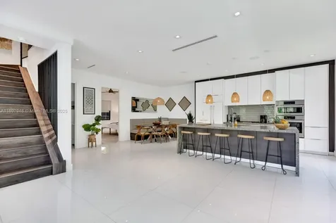 1516 SE 1st Street Fort Lauderdale FL 33301