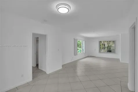 8851 Byron Avenue Surfside FL 33154