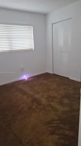 5249 NW 7th Street Miami FL 33126