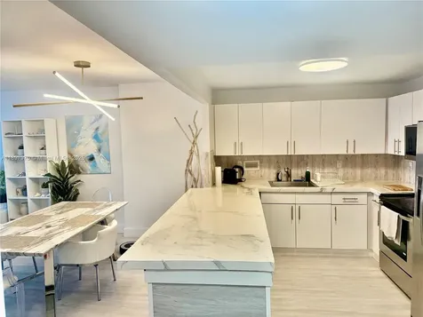 2301 Collins Avenue Miami Beach FL 33139
