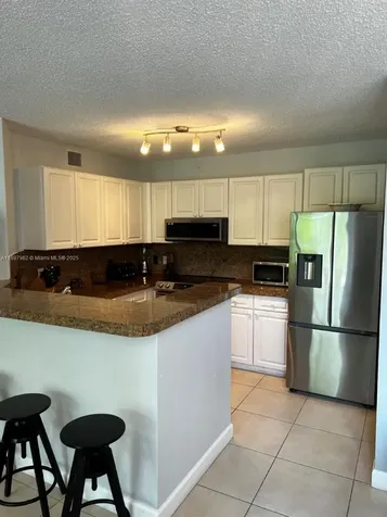 Aventura FL 33180