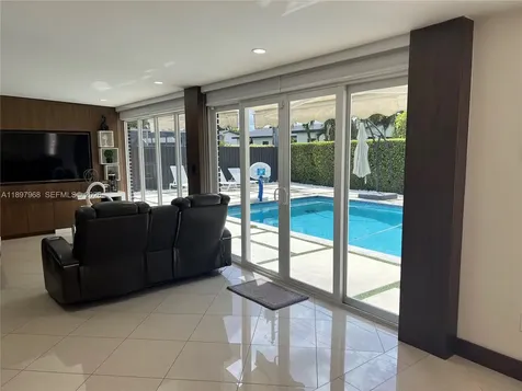 3530 SW 126th Avenue Miami FL 33175
