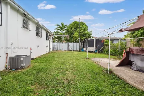 333 SW 30th Avenue Miami FL 33135