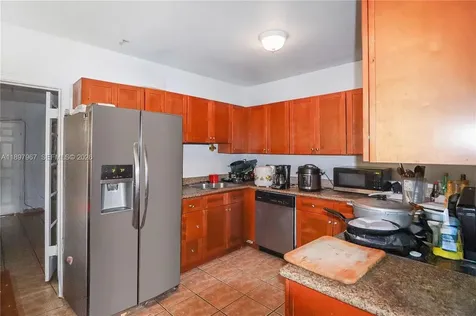 333 SW 30th Avenue Miami FL 33135