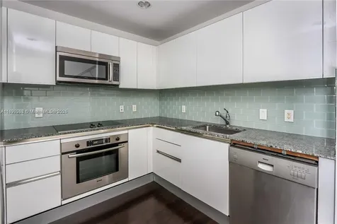 1050 Brickell Avenue Miami FL 33131