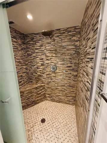 6423 Collins Avenue Miami Beach FL 33141