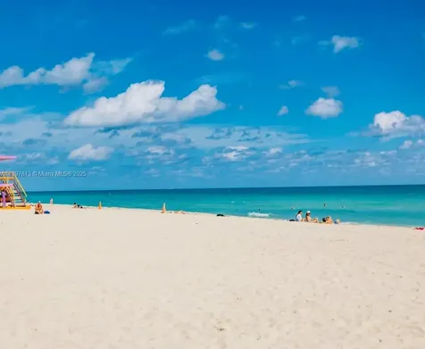 6423 Collins Avenue Miami Beach FL 33141