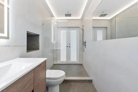 1321 Tangelo Isle Fort Lauderdale FL 33315