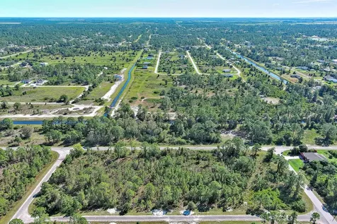 839 Kaley Avenue S Lehigh Acres FL 33974