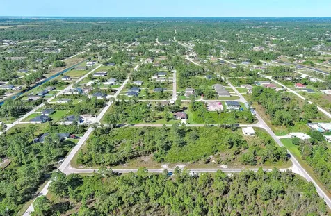 839 Kaley Avenue S Lehigh Acres FL 33974