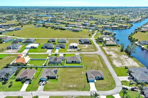 3548 NW 21st Terrace Cape Coral FL 33993