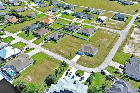 3548 NW 21st Terrace Cape Coral FL 33993