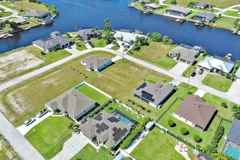 3548 NW 21st Terrace Cape Coral FL 33993