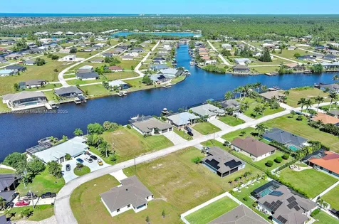 3548 NW 21st Terrace Cape Coral FL 33993