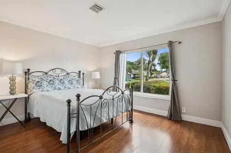 8271 Cassia Terrace Tamarac FL 33321