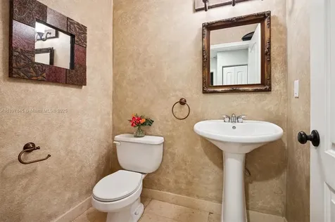 8271 Cassia Terrace Tamarac FL 33321