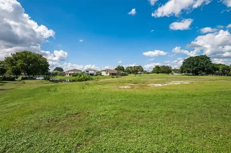 8271 Cassia Terrace Tamarac FL 33321