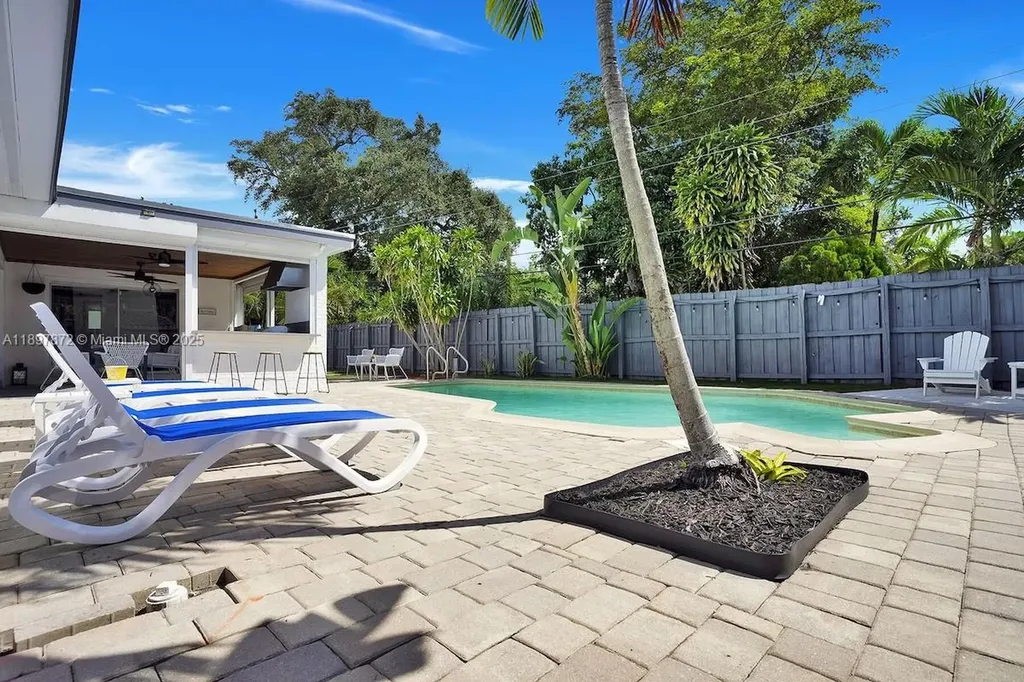 1650 SW 27th Avenue Fort Lauderdale FL 33312